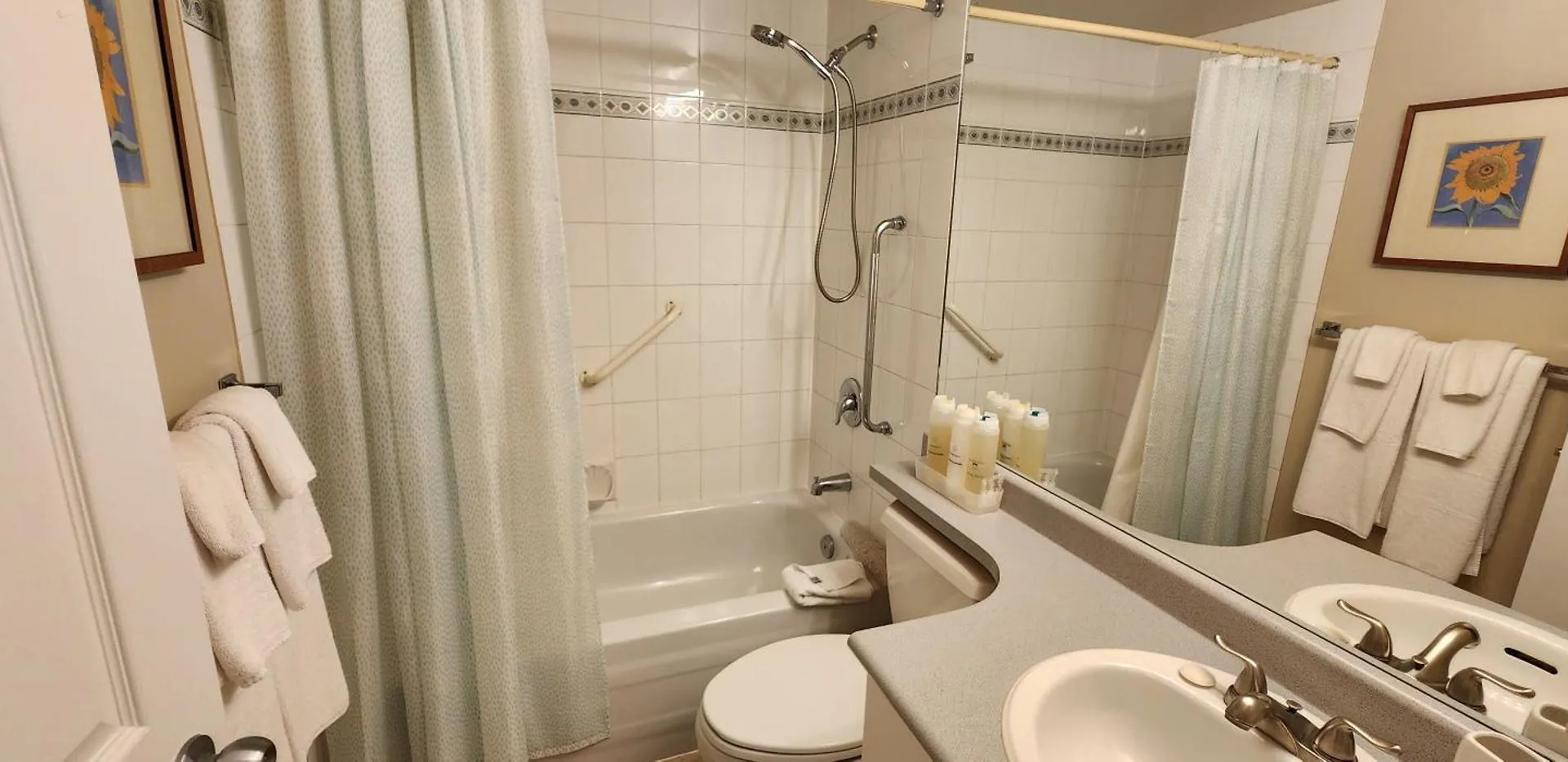 Times Square Suites Hotel Vancouver Aparthotel